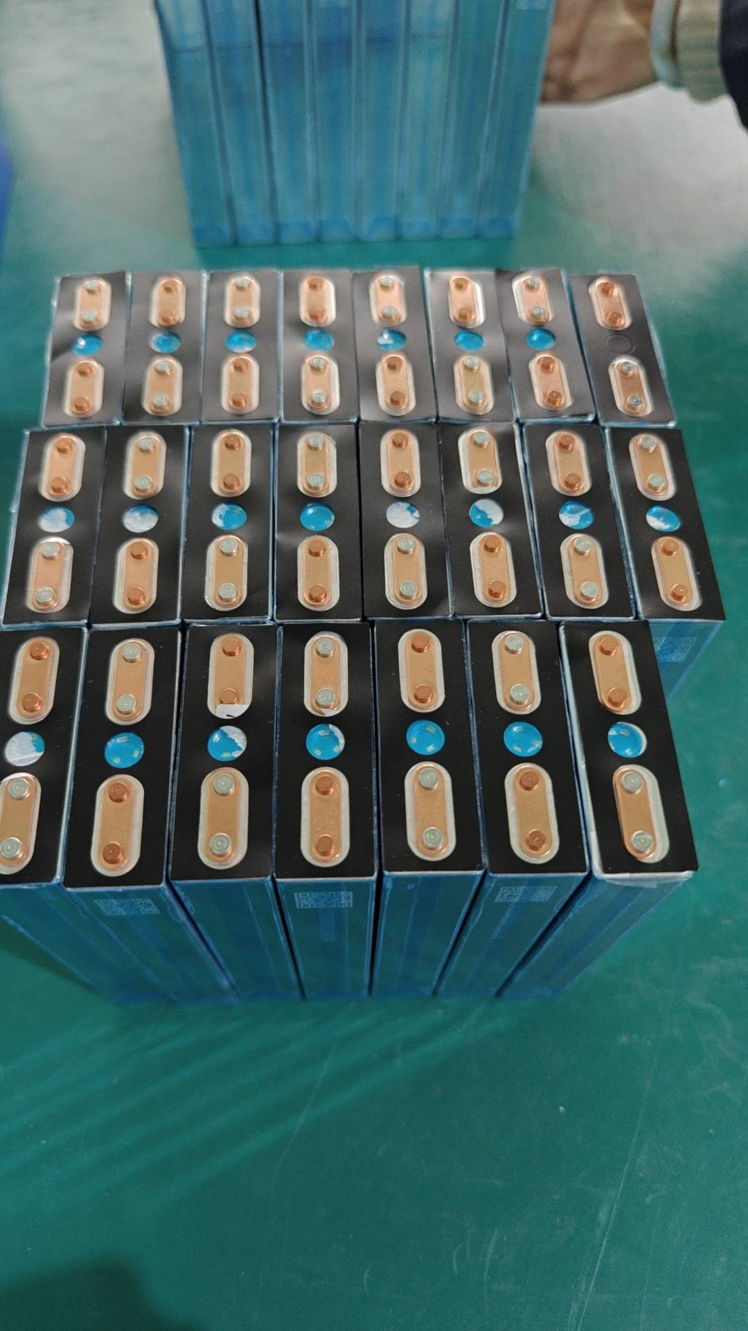 3.2V 21Ah Rechargeable Battery Cell